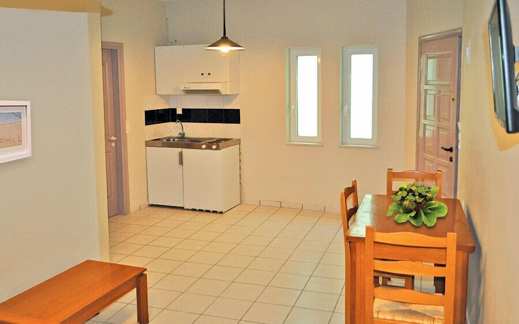 Greta Apartments Херсонисос Екстериор снимка
