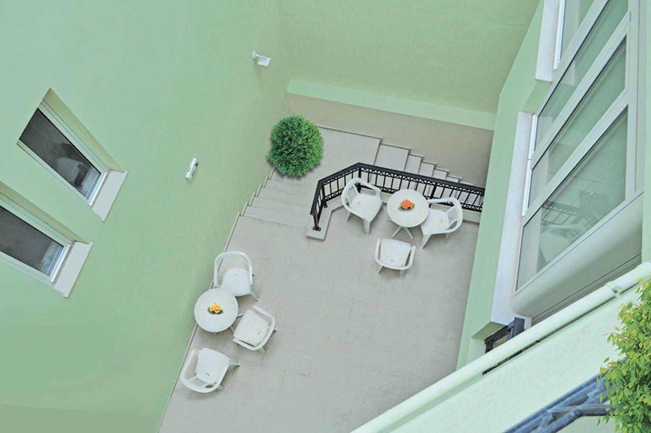 Greta Apartments Херсонисос Екстериор снимка