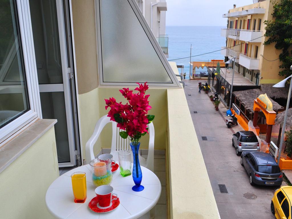 Greta Apartments Херсонисос Екстериор снимка