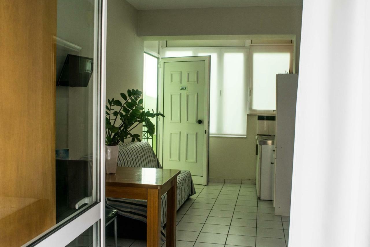 Greta Apartments Херсонисос Екстериор снимка