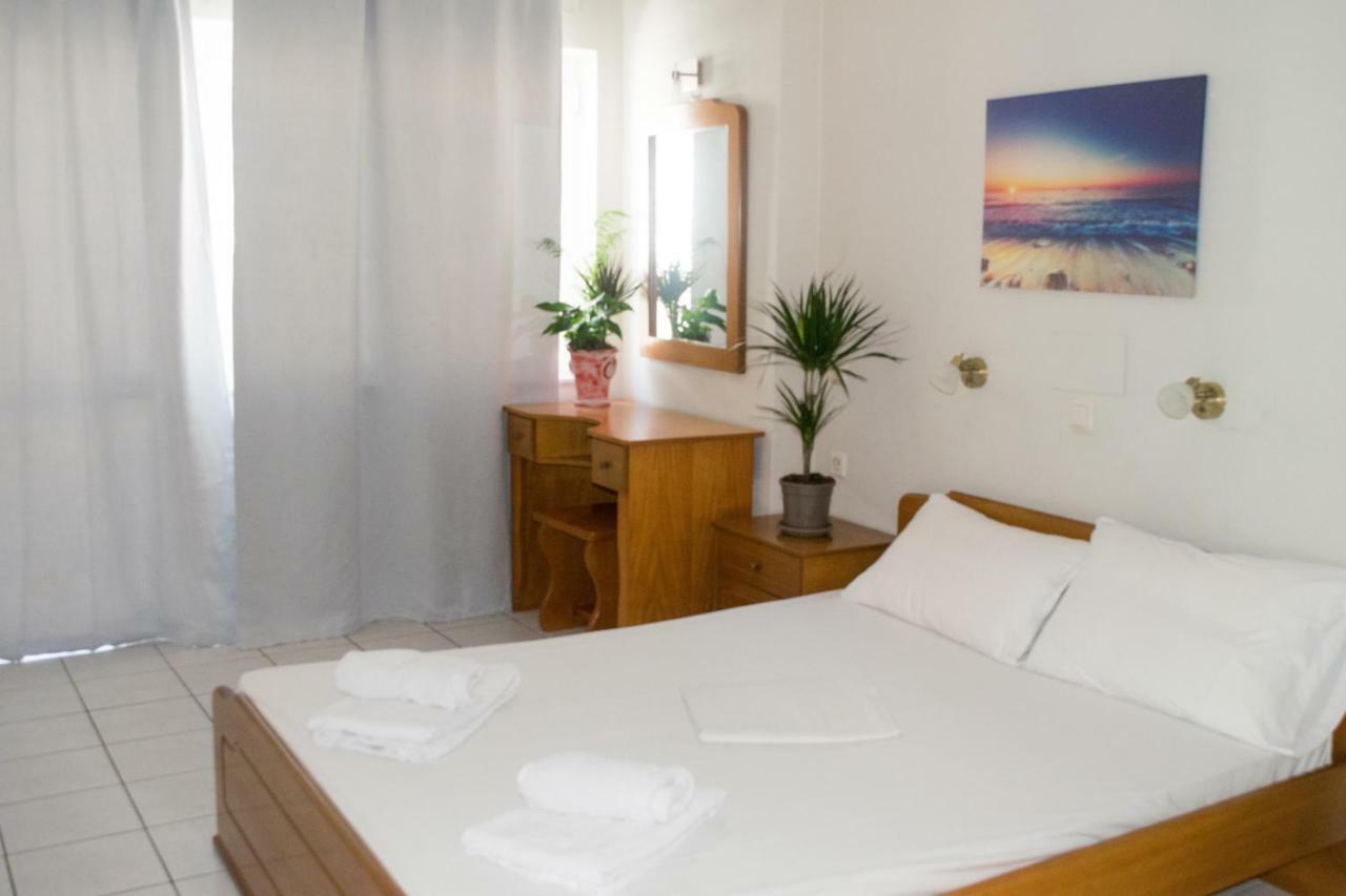 Greta Apartments Херсонисос Екстериор снимка